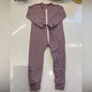 PIKA Bamboo Zip Sleeper – 18-24 Months – Mauve/Plum – Soft, Breathable Pajamas